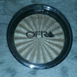Ofra Rodeo Drive Highlighter